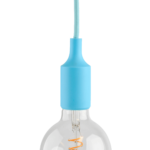 Ljusblå lamphållare med sladd